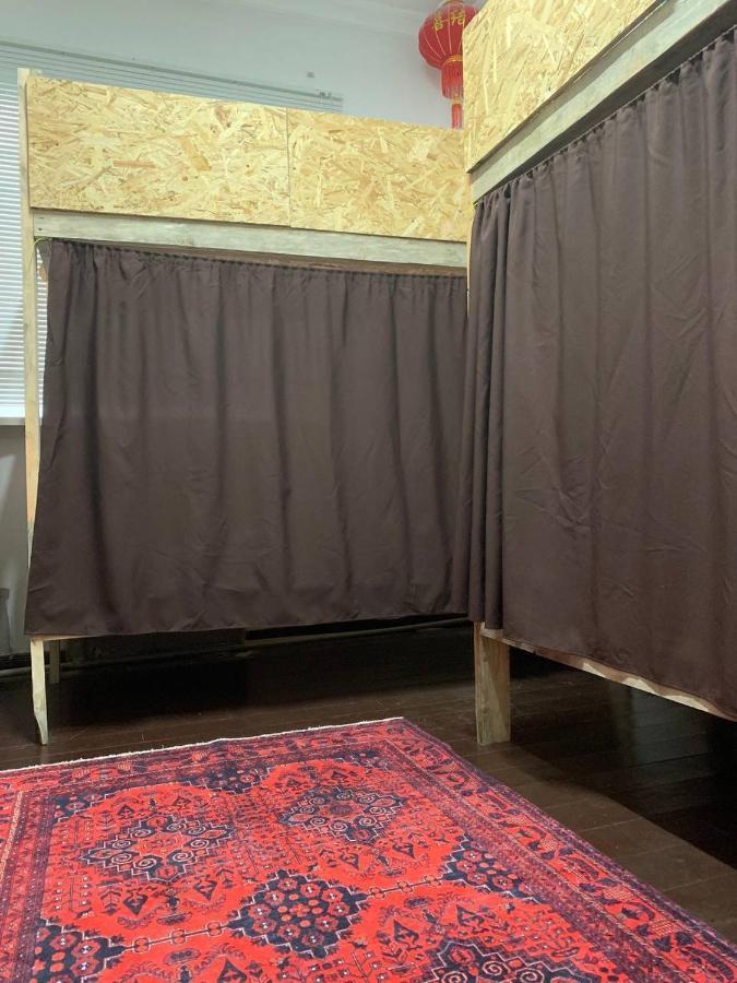 Tokyo Hostel Köktöbe Kültér fotó